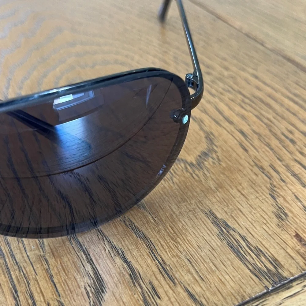Ray-Ban Black Aviator Sunglasses with Dark Lenses